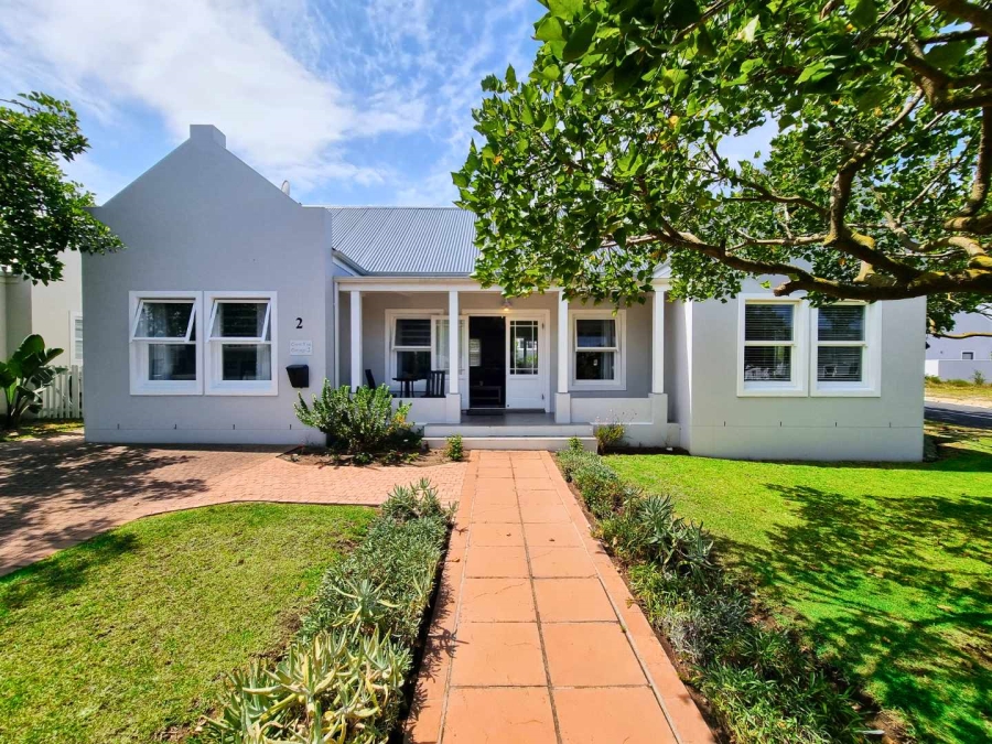 2 Bedroom Property for Sale in Westcliff Western Cape